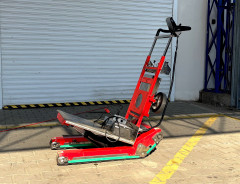 Schodišťový robot DOMINO PLASMOID Automatic 400 (7)