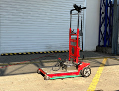 Schodišťový robot DOMINO PLASMOID Automatic 400 (8)